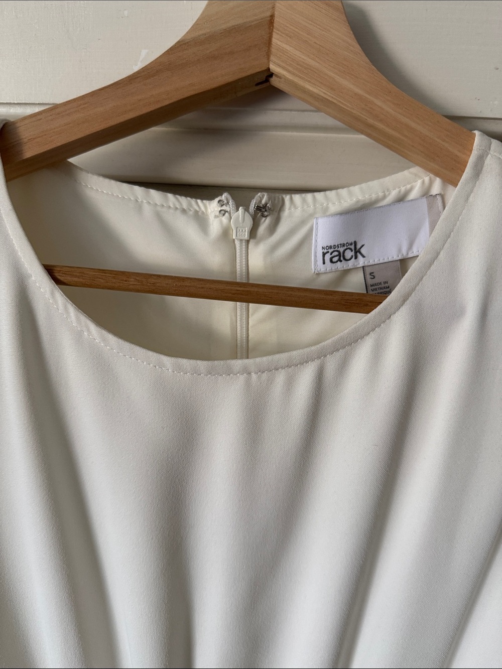 Nordstrom Cream Maxi Dress with Gathered Waist - Picture 4 of 8